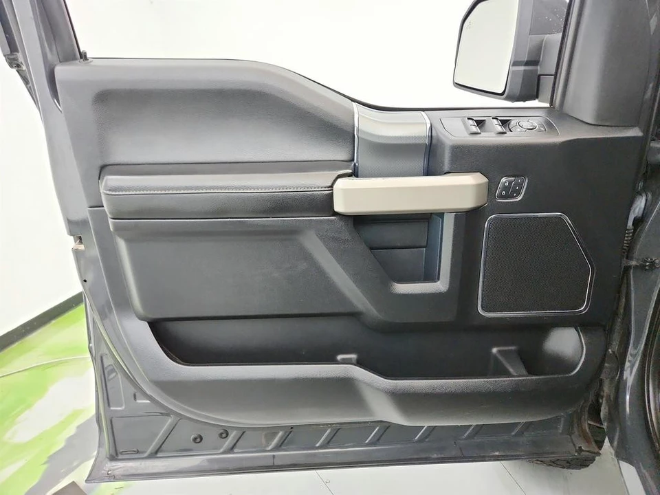 2017 Ford F-150 13th Gen - Image 23 of 31