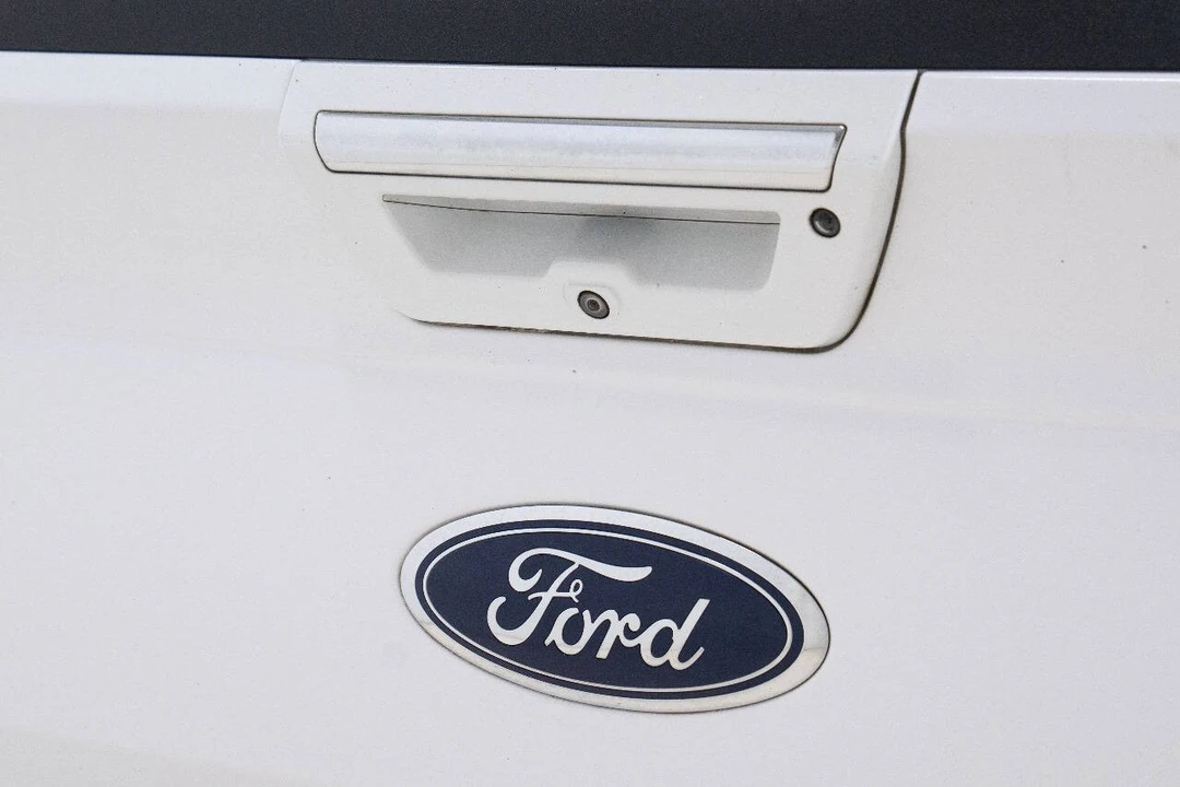 2017 Ford F-150 13th Gen - Image 17 of 31