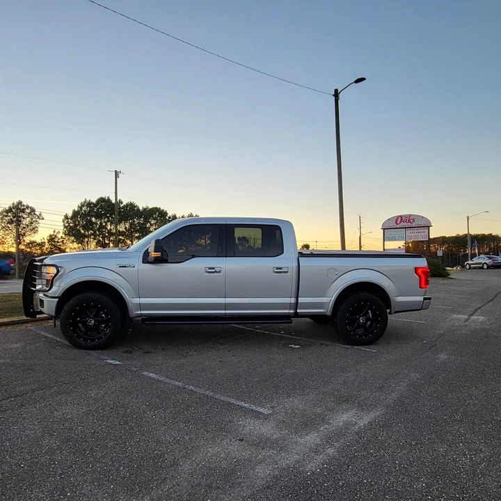 2017 Ford F-150 13th Gen - Image 9 of 31