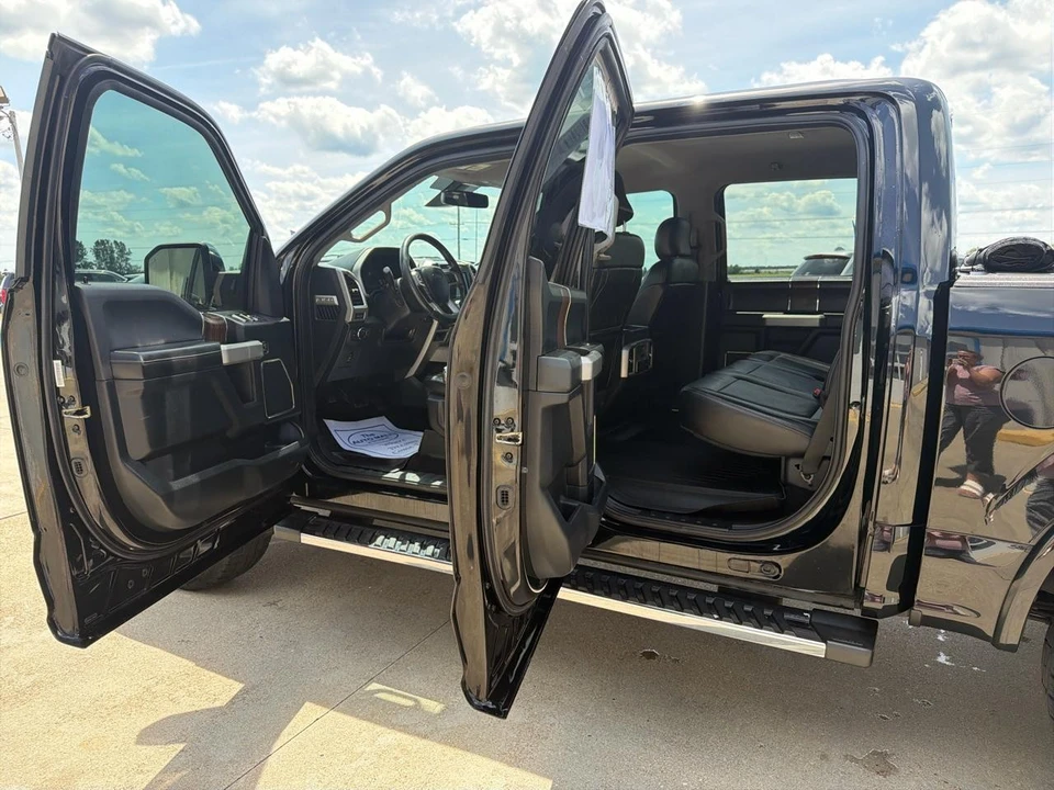 2017 Ford F-150 13th Gen - Image 25 of 31