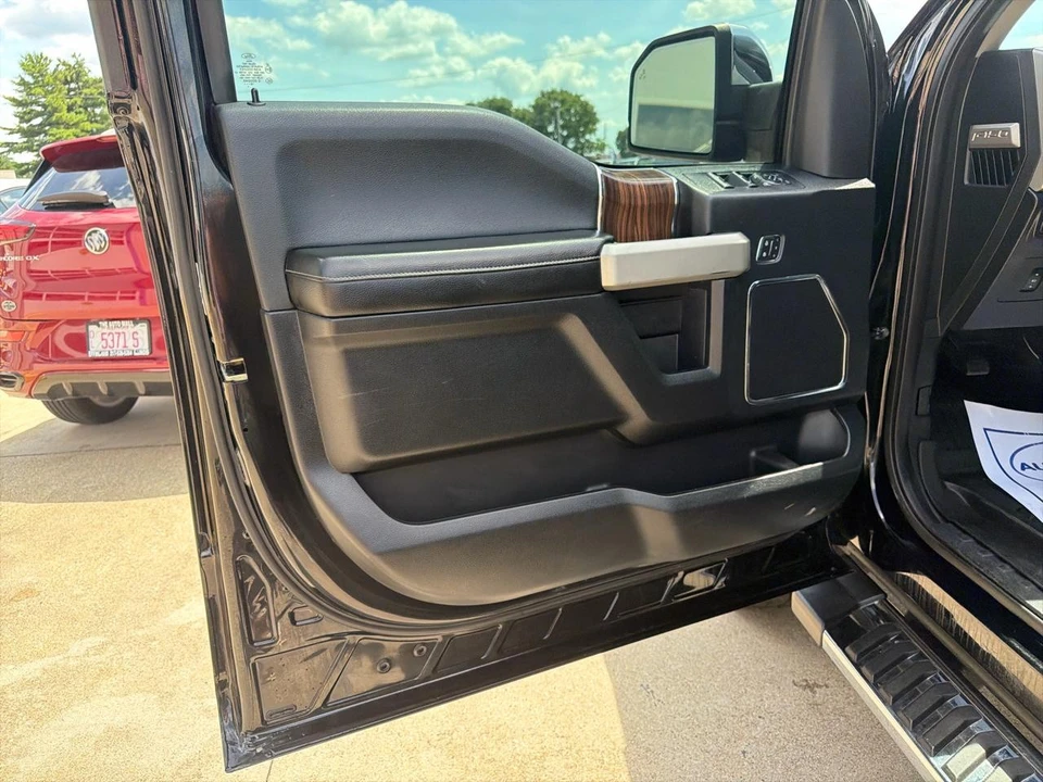 2017 Ford F-150 13th Gen - Image 26 of 31
