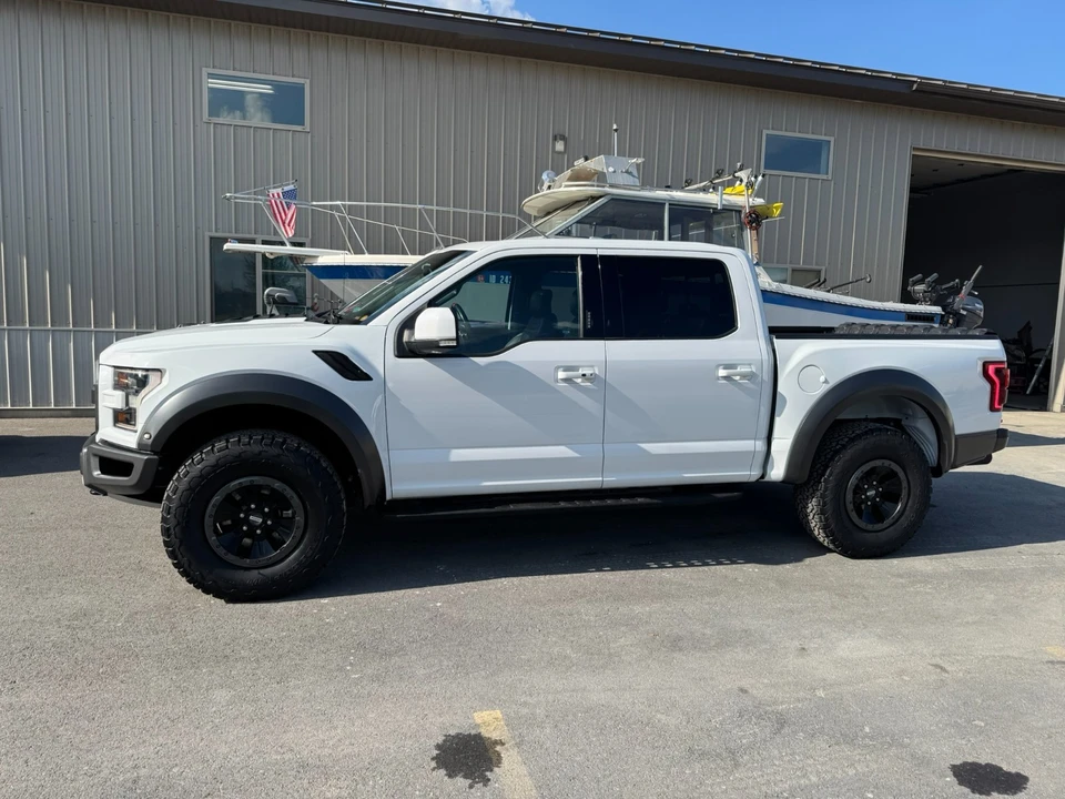 2017 Ford F-150 Raptor 13th Gen - Image 2 of 16