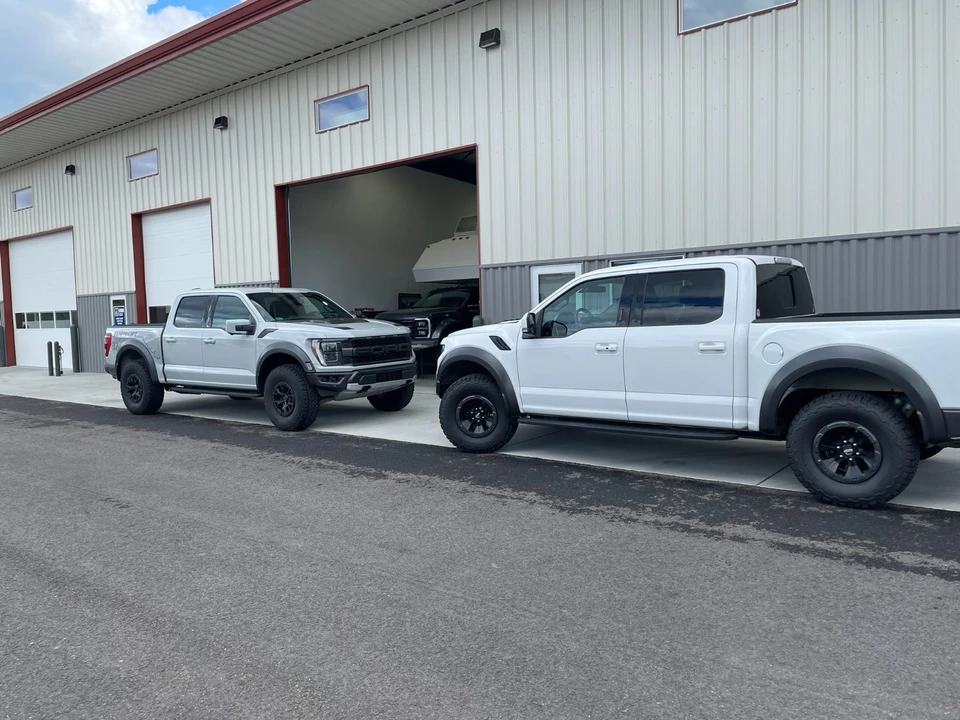 2017 Ford F-150 Raptor 13th Gen - Image 11 of 16