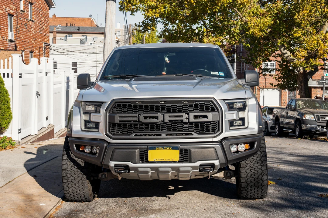 2017 Ford F-150 Raptor 13th Gen - Image 6 of 31