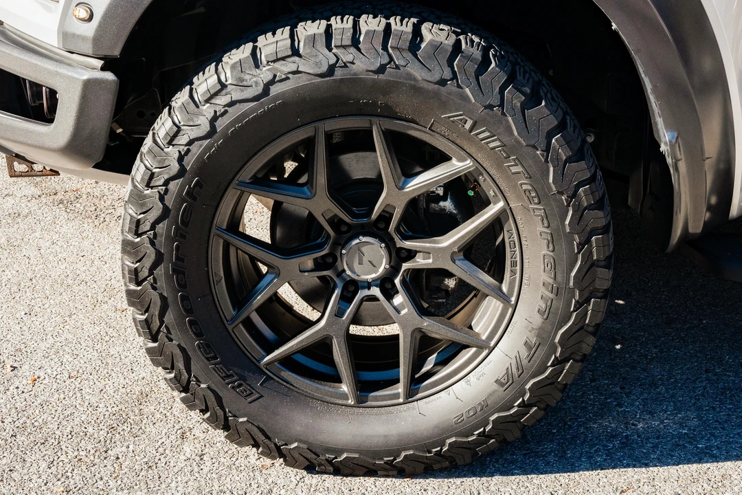 2017 Ford F-150 Raptor 13th Gen - Image 30 of 31
