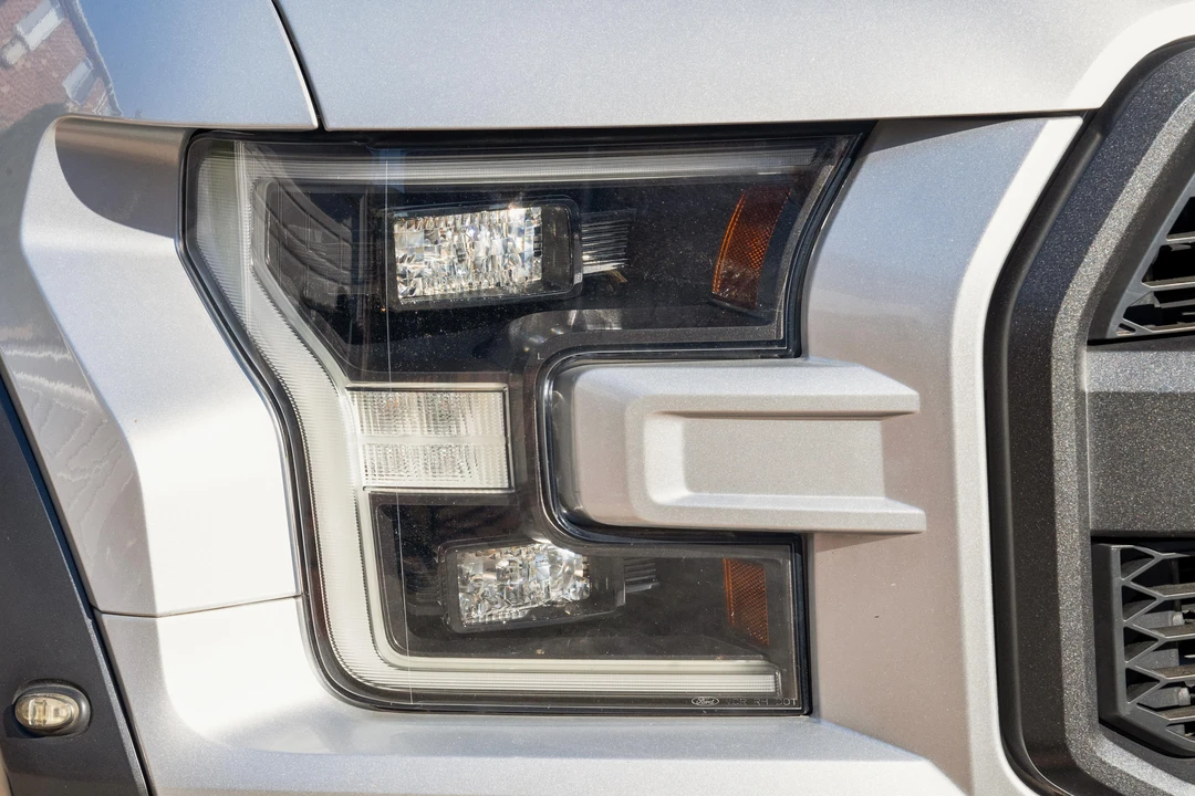 2017 Ford F-150 Raptor 13th Gen - Image 11 of 31