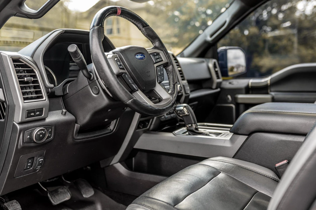 2017 Ford F-150 Raptor 13th Gen - Image 26 of 31