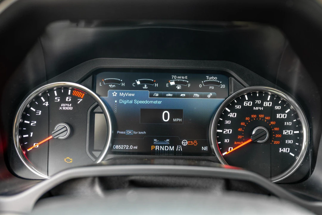 2017 Ford F-150 Raptor 13th Gen - Image 29 of 31