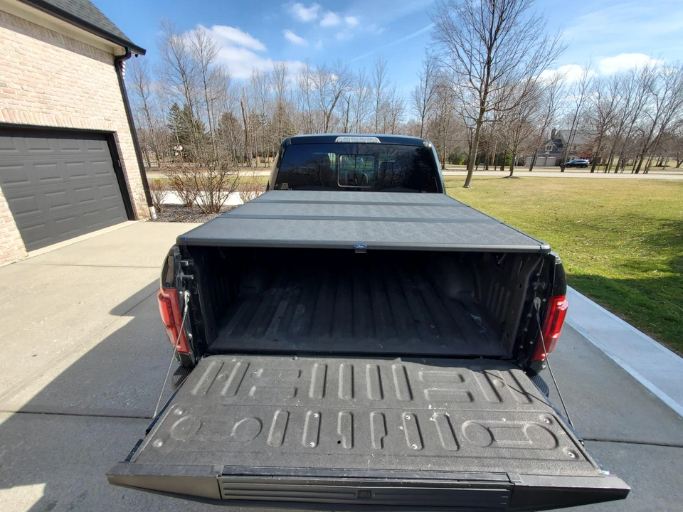 2017 Ford F-150 Raptor 13th Gen - Image 17 of 31