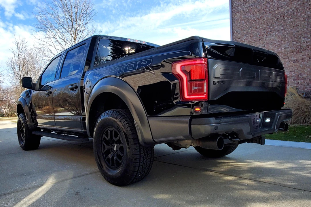 2017 Ford F-150 Raptor 13th Gen - Image 4 of 31