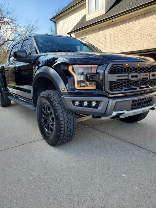 2017 Ford F-150 Raptor 13th Gen - Image 26 of 31