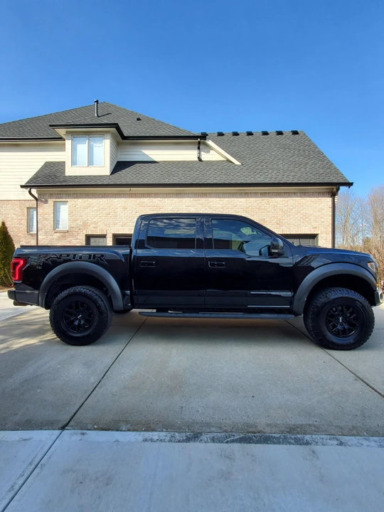 2017 Ford F-150 Raptor 13th Gen - Image 24 of 31