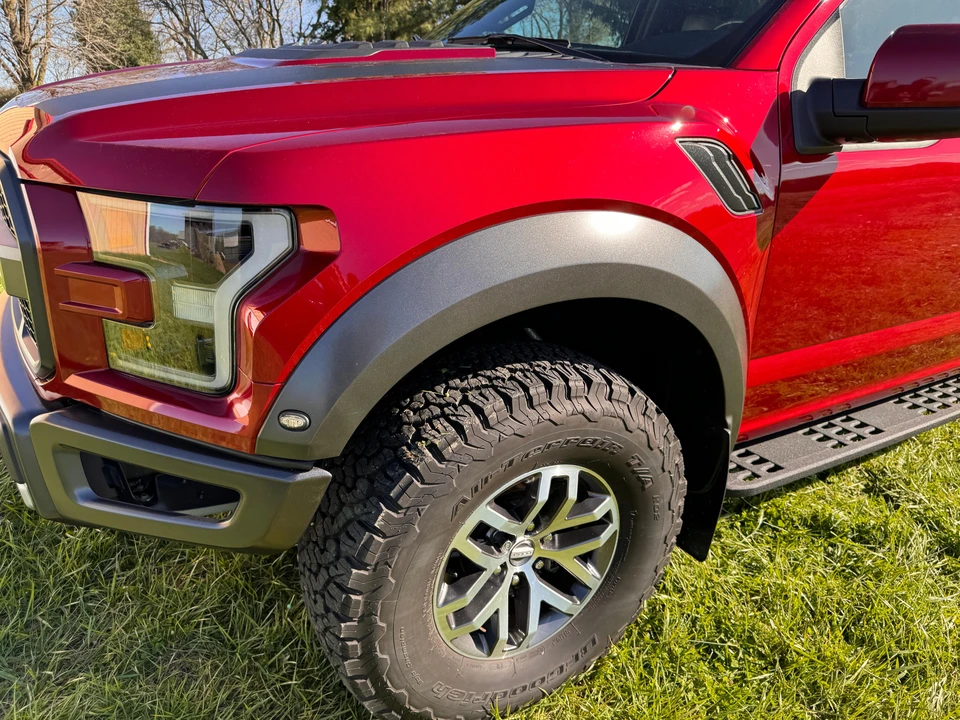 2017 Ford F-150 Raptor 13th Gen - Image 15 of 31