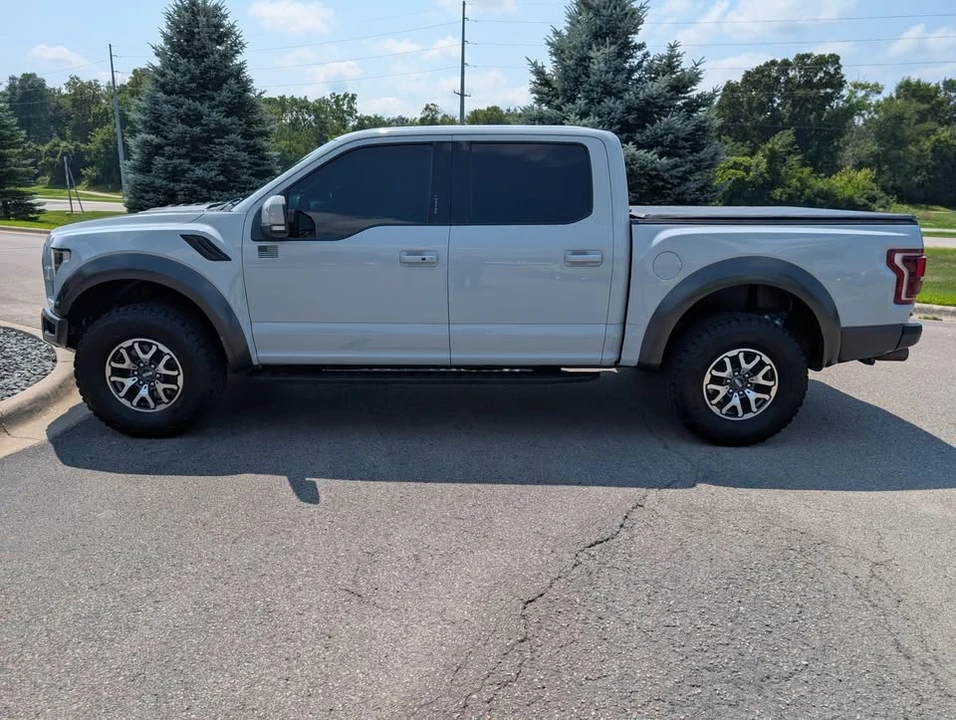 2017 Ford F-150 Raptor 13th Gen - Image 4 of 18