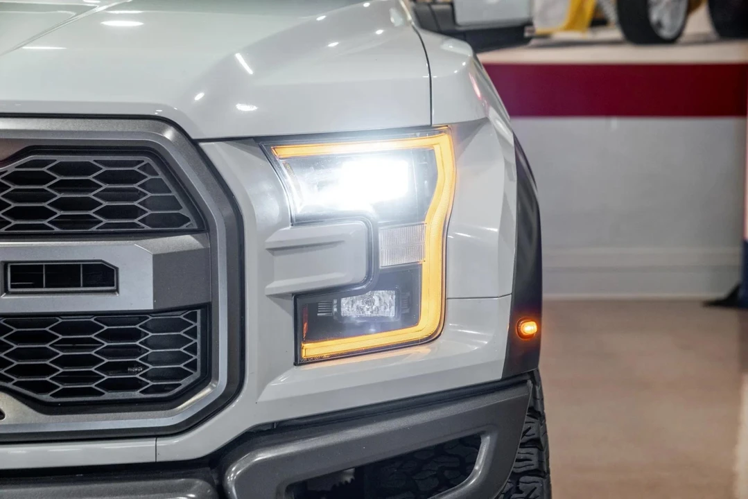 2017 Ford F-150 Raptor 12th Gen - Image 15 of 31