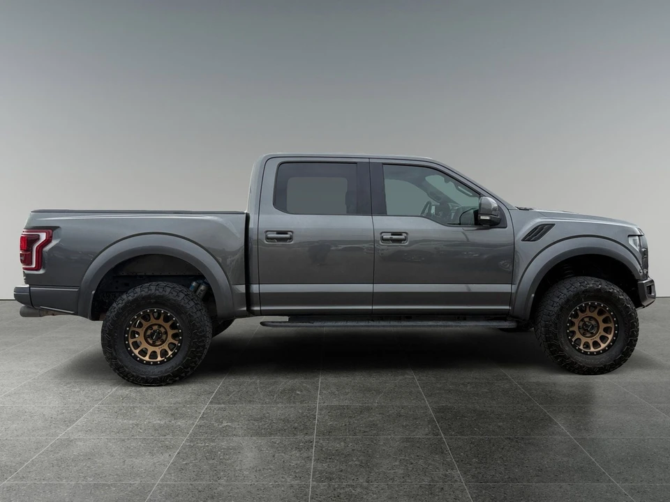 2017 Ford F-150 Raptor 13th Gen - Image 8 of 15