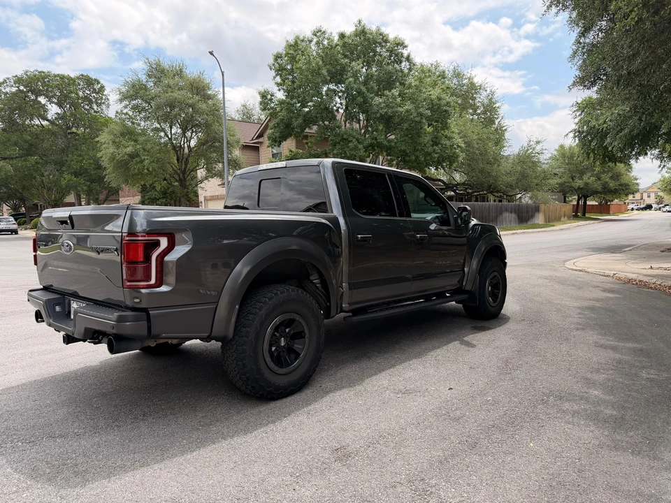 2017 Ford F-150 Raptor 13th Gen - Image 11 of 31