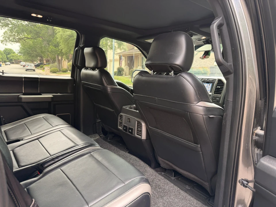 2017 Ford F-150 Raptor 13th Gen - Image 25 of 31