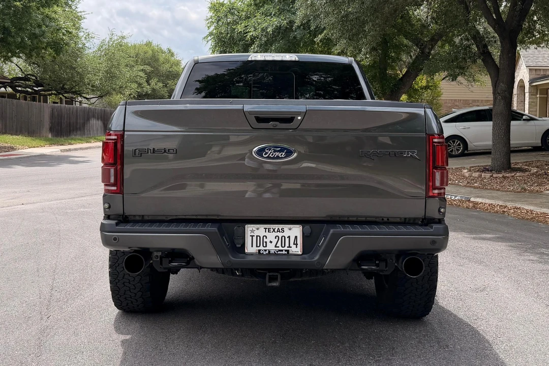 2017 Ford F-150 Raptor 13th Gen - Image 5 of 31