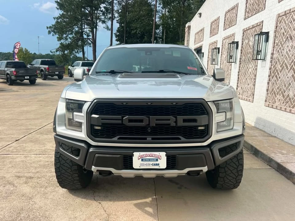 2017 Ford F-150 Raptor 13th Gen - Image 2 of 19