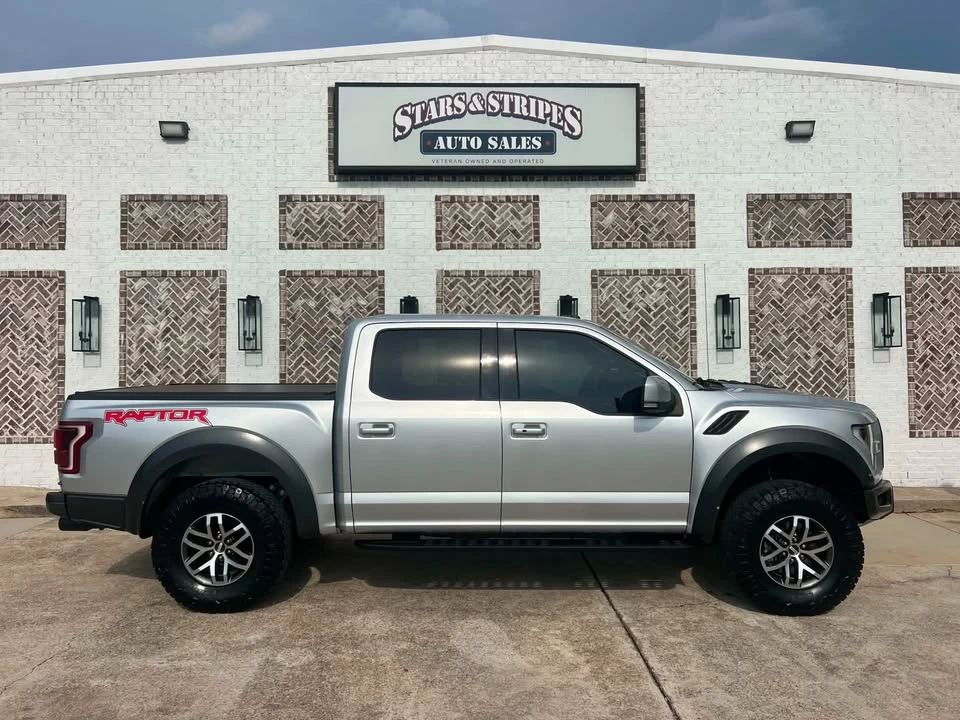 2017 Ford F-150 Raptor 13th Gen - Image 3 of 19