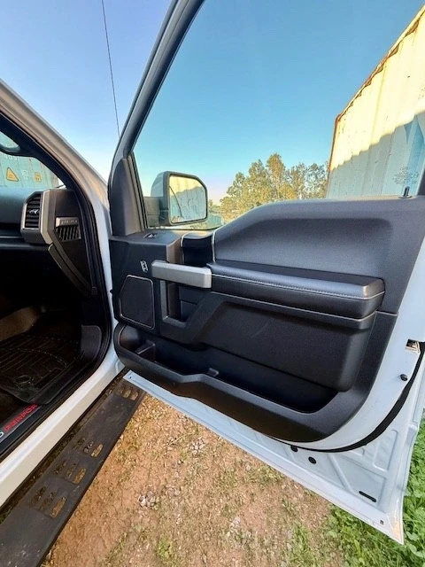 2017 Ford F-150 Raptor 13th Gen - Image 18 of 21