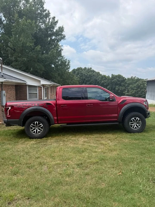 2017 Ford F-150 Raptor 13th Gen - Image 2 of 14