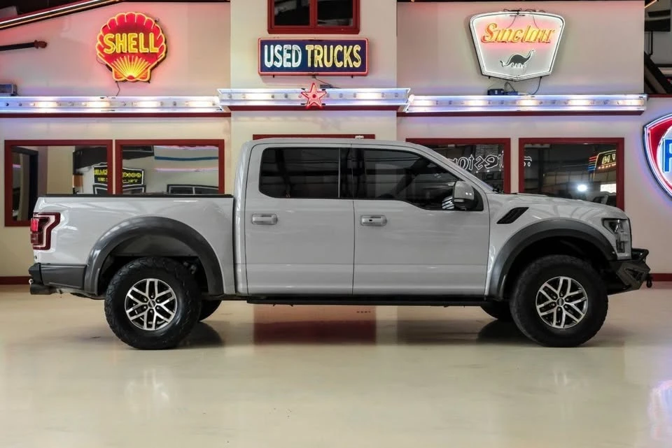2017 Ford F-150 Raptor 13th Gen - Image 11 of 20