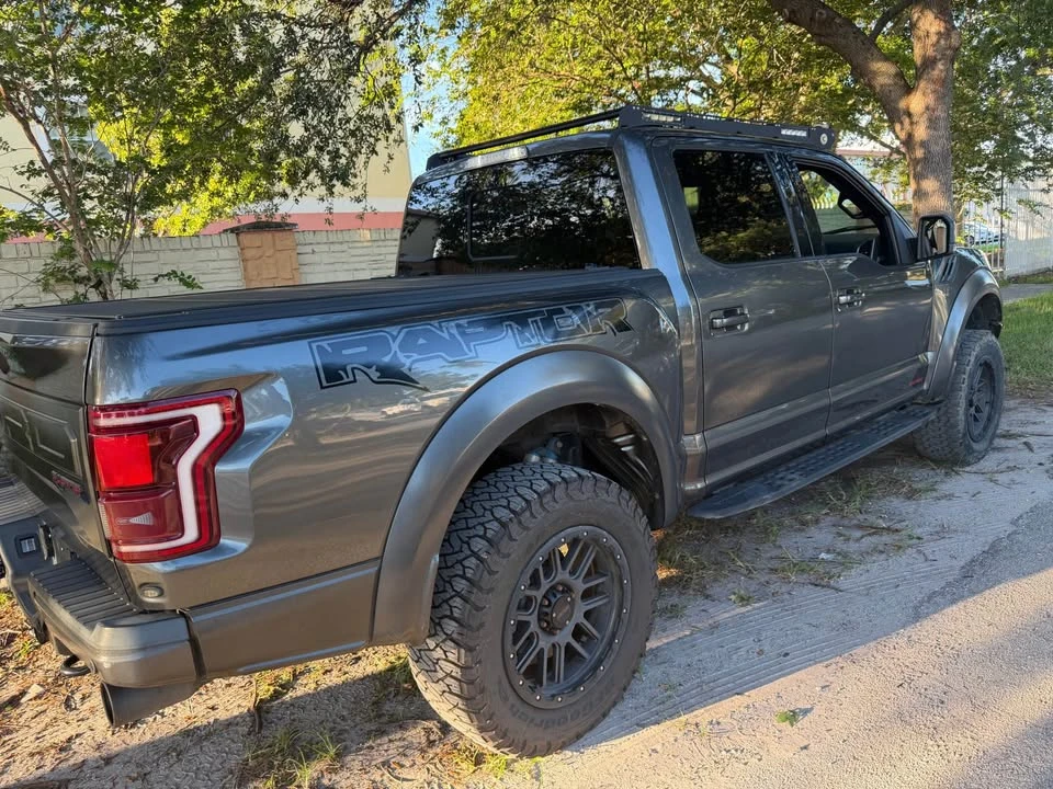 2017 Ford F-150 Raptor 13th Gen - Image 6 of 20