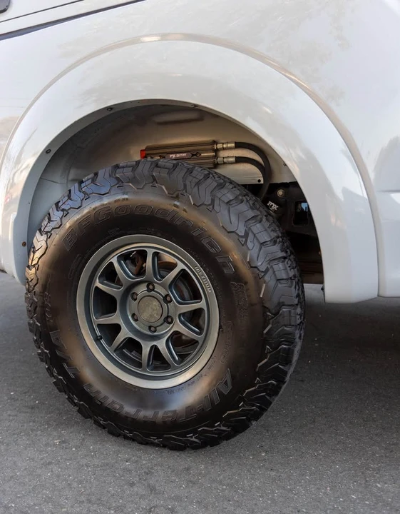 2017 Ford F-150 Raptor 13th Gen - Image 4 of 6