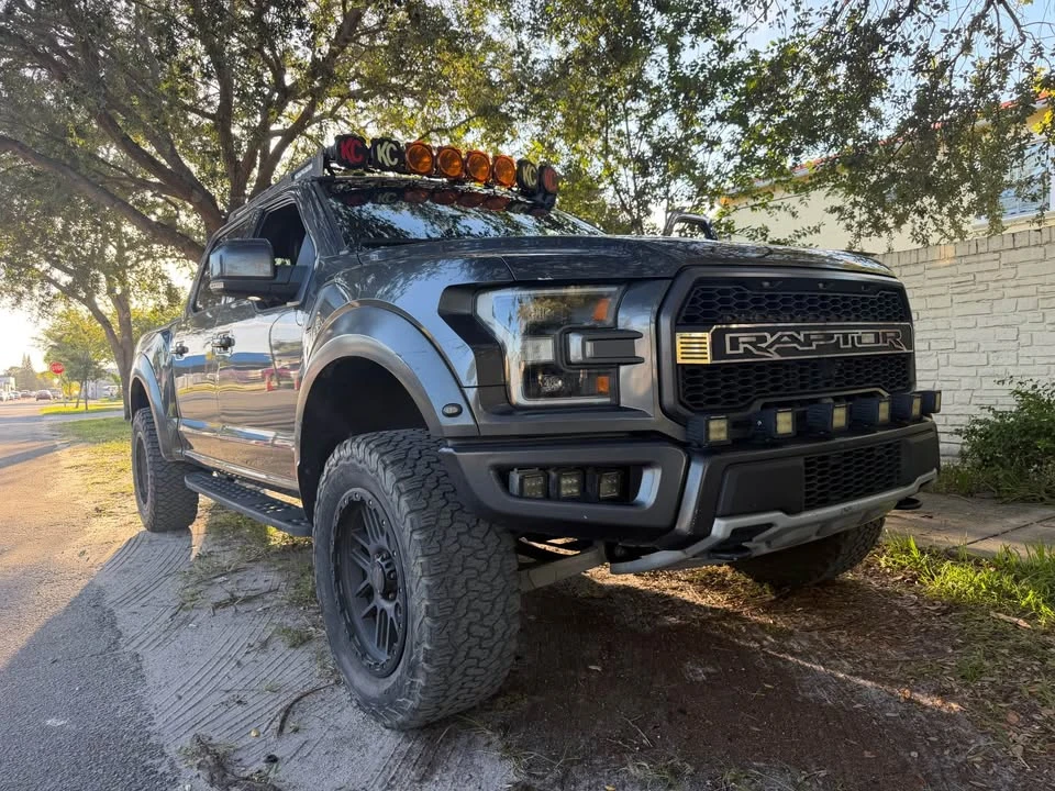 2017 Ford F-150 Raptor 13th Gen - Image 2 of 20