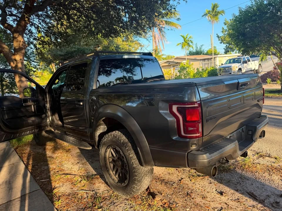 2017 Ford F-150 Raptor 13th Gen - Image 3 of 20