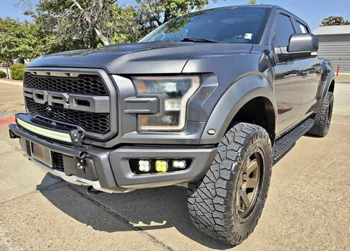2017 Ford F-150 Raptor Pickup 4D 5 1/2 ft