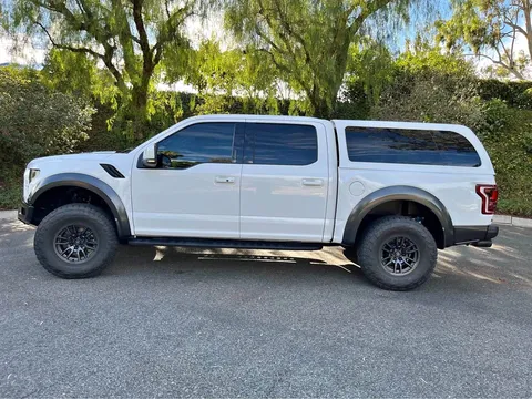 2017 Ford F-150 Raptor Pickup 4D 5 1/2 ft