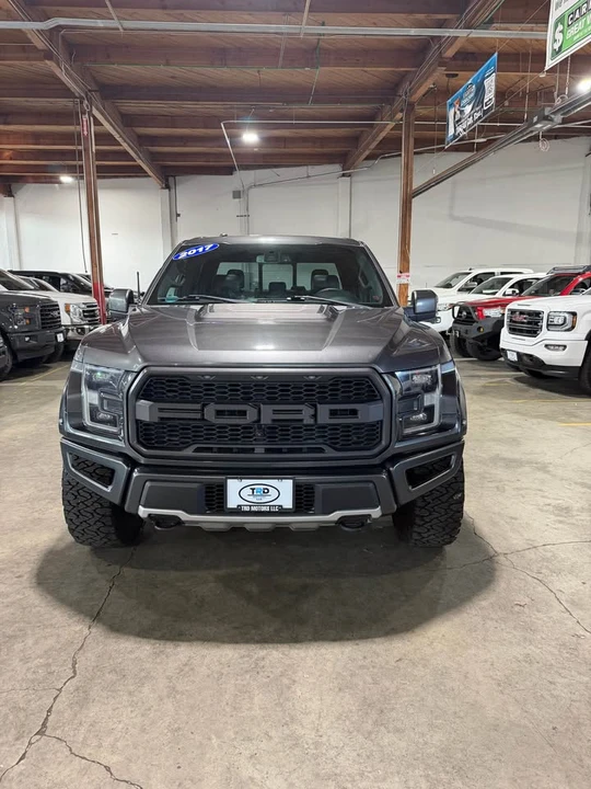 2017 Ford F-150 Raptor 13th Gen - Image 2 of 10