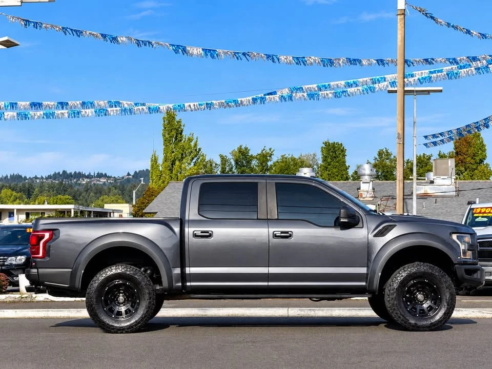 2017 Ford F-150 Raptor 13th Gen - Image 9 of 20