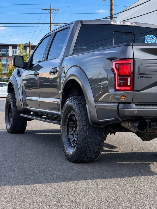 2017 Ford F-150 Raptor 13th Gen - Image 13 of 20