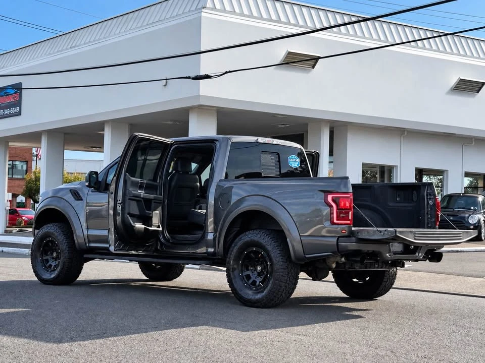 2017 Ford F-150 Raptor 13th Gen - Image 14 of 20