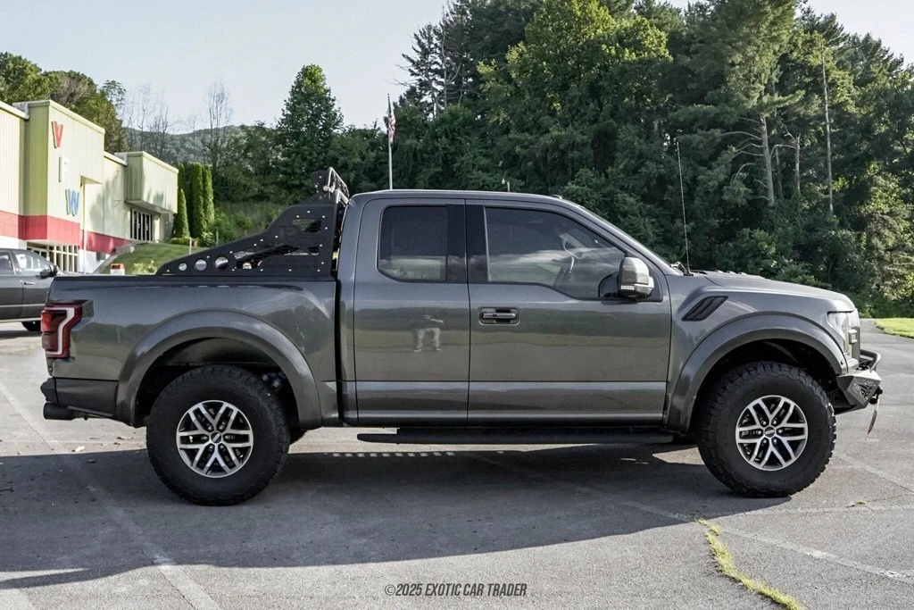 2017 Ford F-150 Raptor 13th Gen - Image 9 of 12