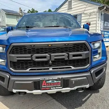 2017 Ford F-150 Raptor SuperCrew 4WD