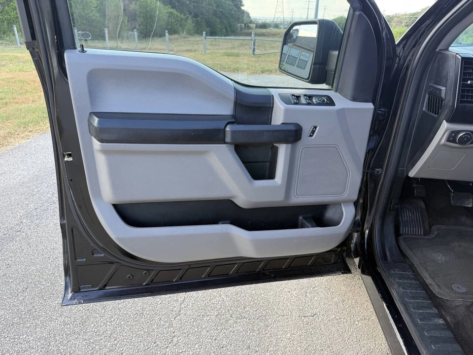 2017 Ford F-150 13th Gen - Image 28 of 31