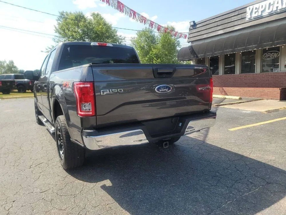 2017 Ford F-Series - Image 10 of 20