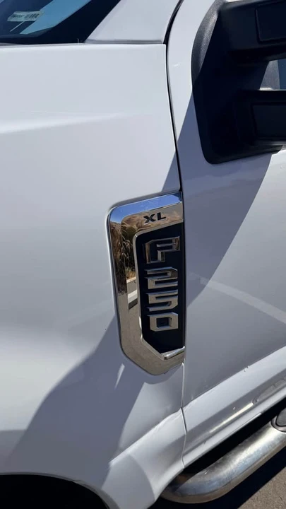 2017 Ford Super Duty 4th Gen - Image 9 of 10