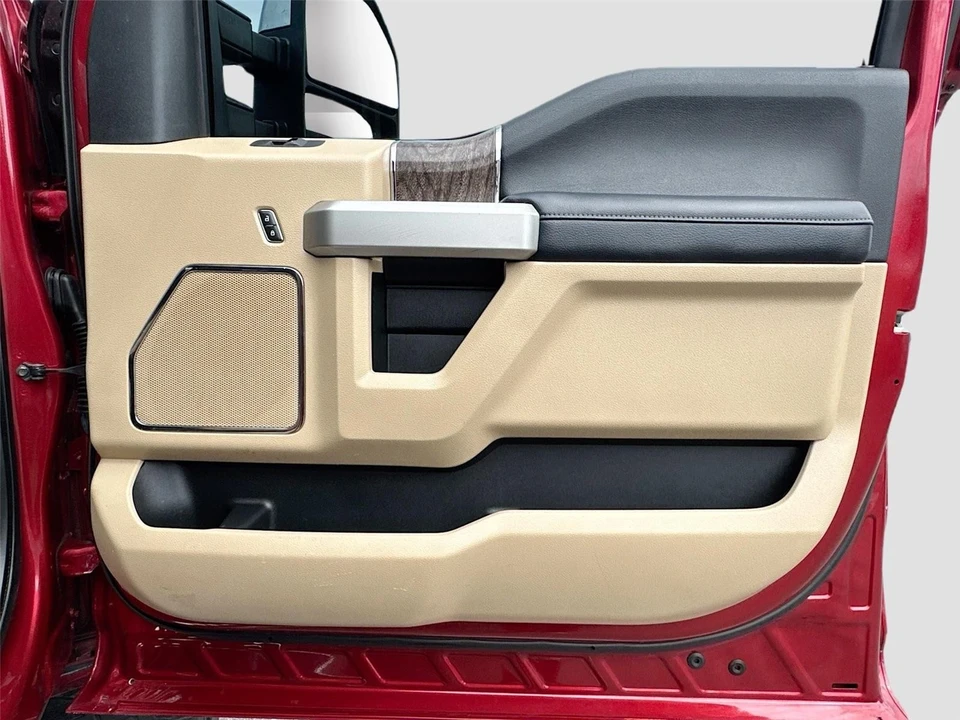 2017 Ford Super Duty 4th Gen - Image 11 of 12
