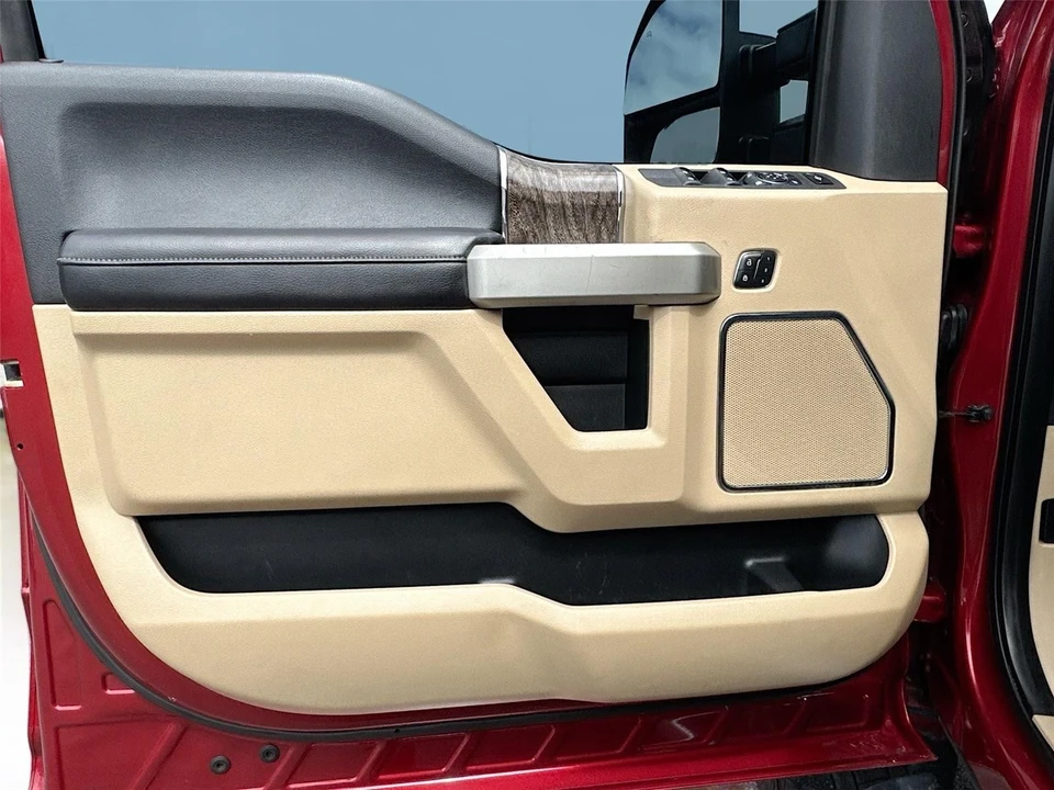2017 Ford Super Duty 4th Gen - Image 6 of 12