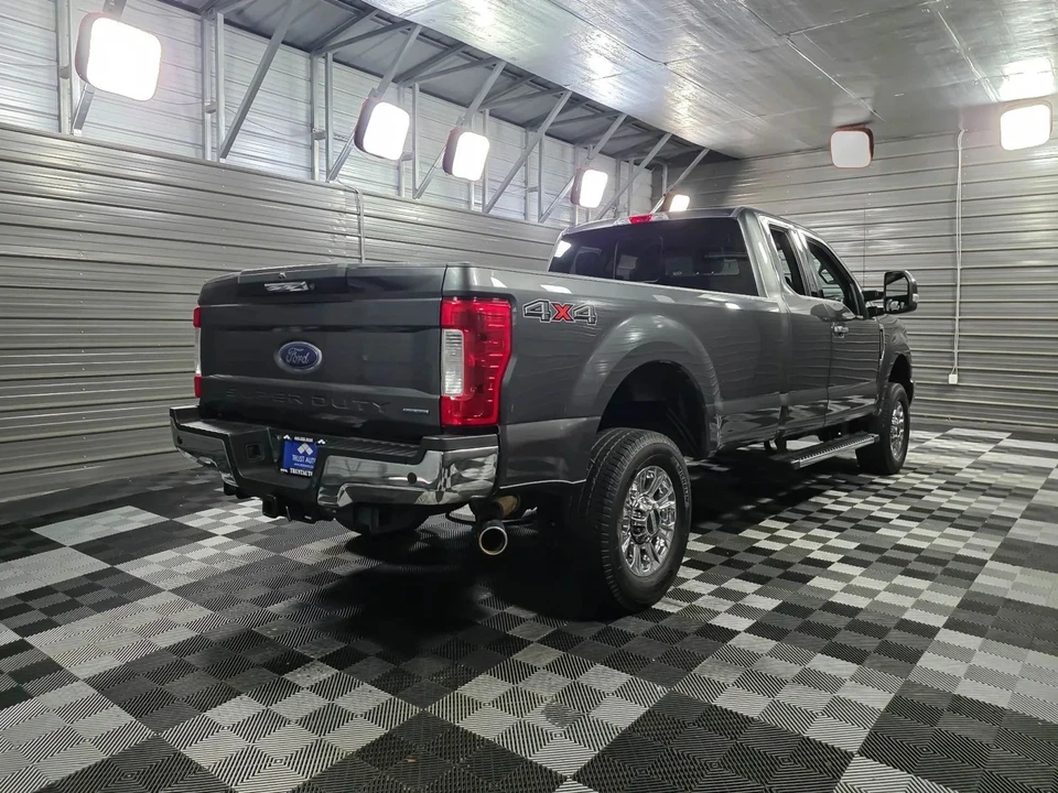 2017 Ford Super Duty 4th Gen - Image 5 of 12
