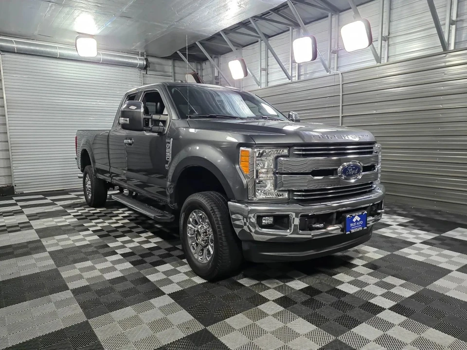 2017 Ford Super Duty 4th Gen - Image 4 of 12
