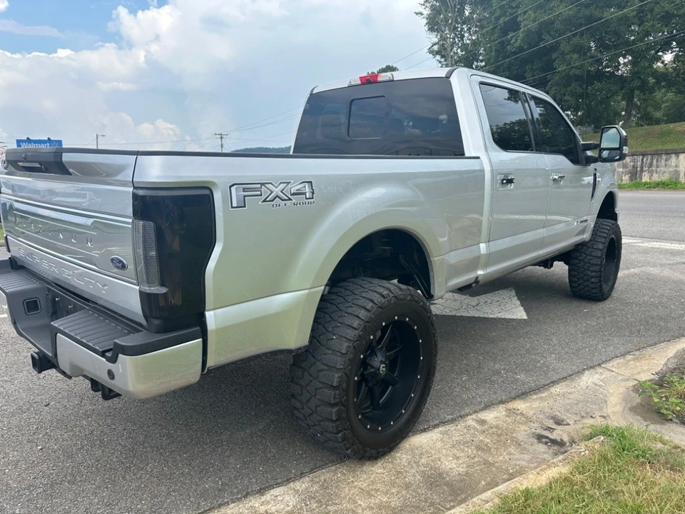 2017 Ford Super Duty 4th Gen - Image 3 of 16