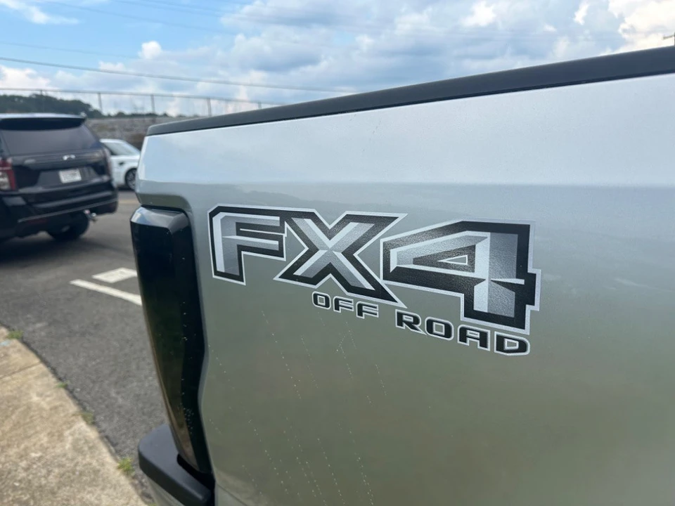 2017 Ford Super Duty 4th Gen - Image 9 of 16