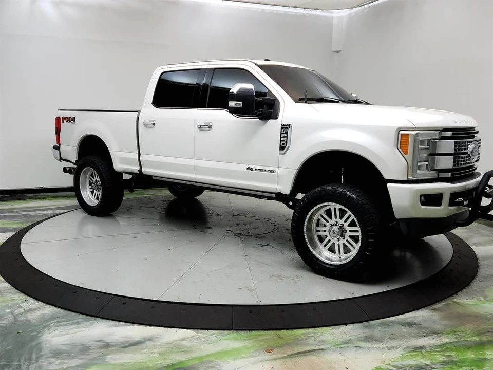 2017 Ford Super Duty 4th Gen - Image 3 of 12
